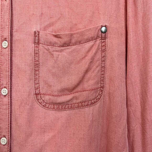 2 for $20 | Super soft pink button up - Picture 3 of 5